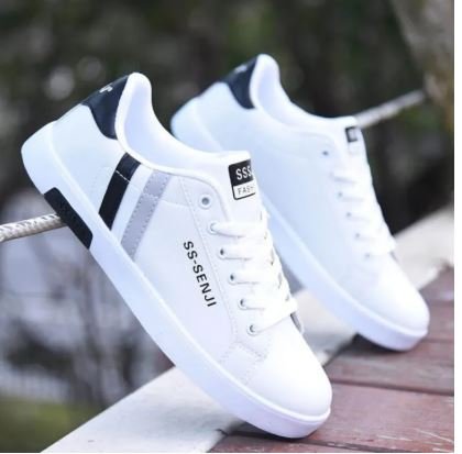 Running Sneakers for Men - Low Top Type - White Color - Casual Lace-Up Shoes for Every Season - Fashionable and Lightweight
